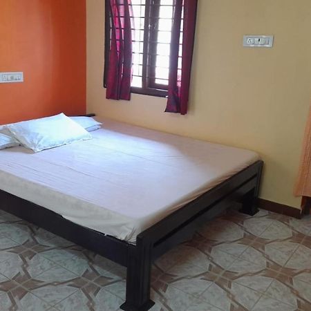 Villa Umar Homestay Pondicherry Ngoại thất bức ảnh